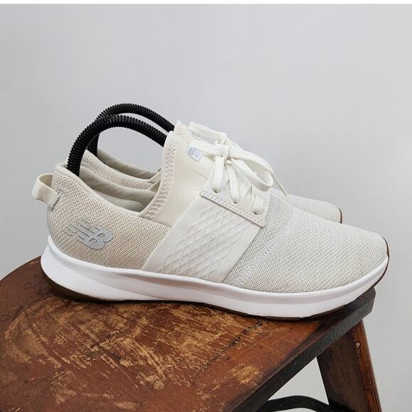 New NWOB New Balance Women's Nergize V3 Cross Trainer Off White Sneakers US 9 - Picture 1 of 8